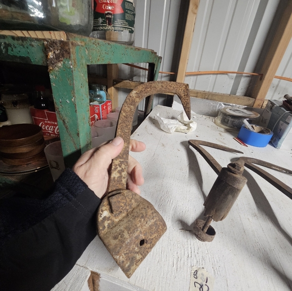 Rustic Metal Home Accent - Picture 12 of 16